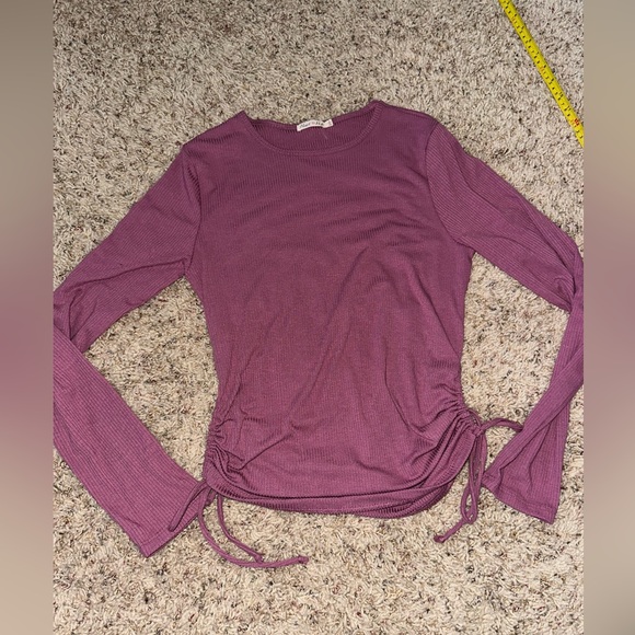 Heart and hips cute 🎀 pink tight blouse size large - Picture 1 of 4